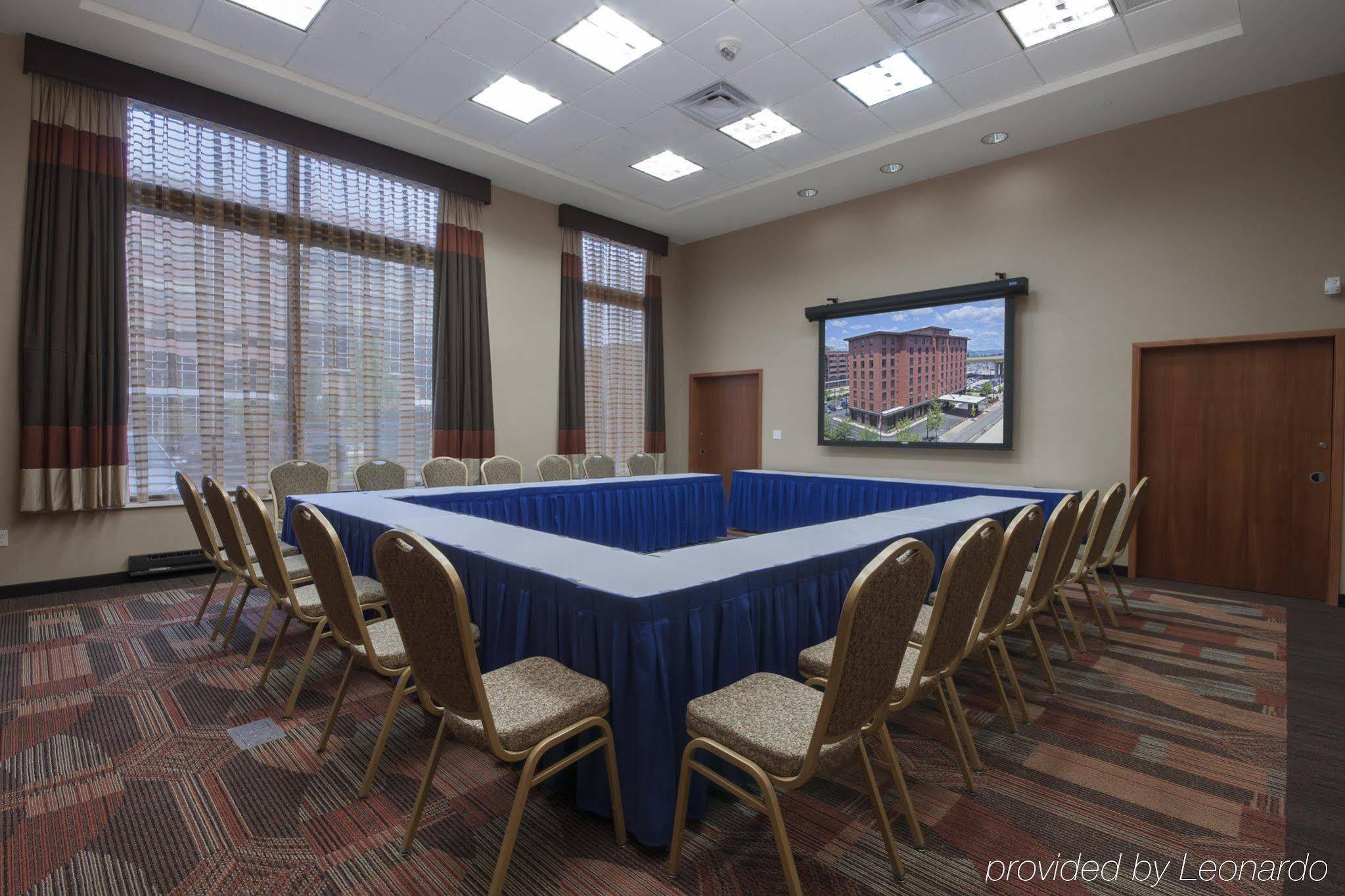 Hampton Inn & Suites Pittsburgh Downtown Zewnętrze zdjęcie