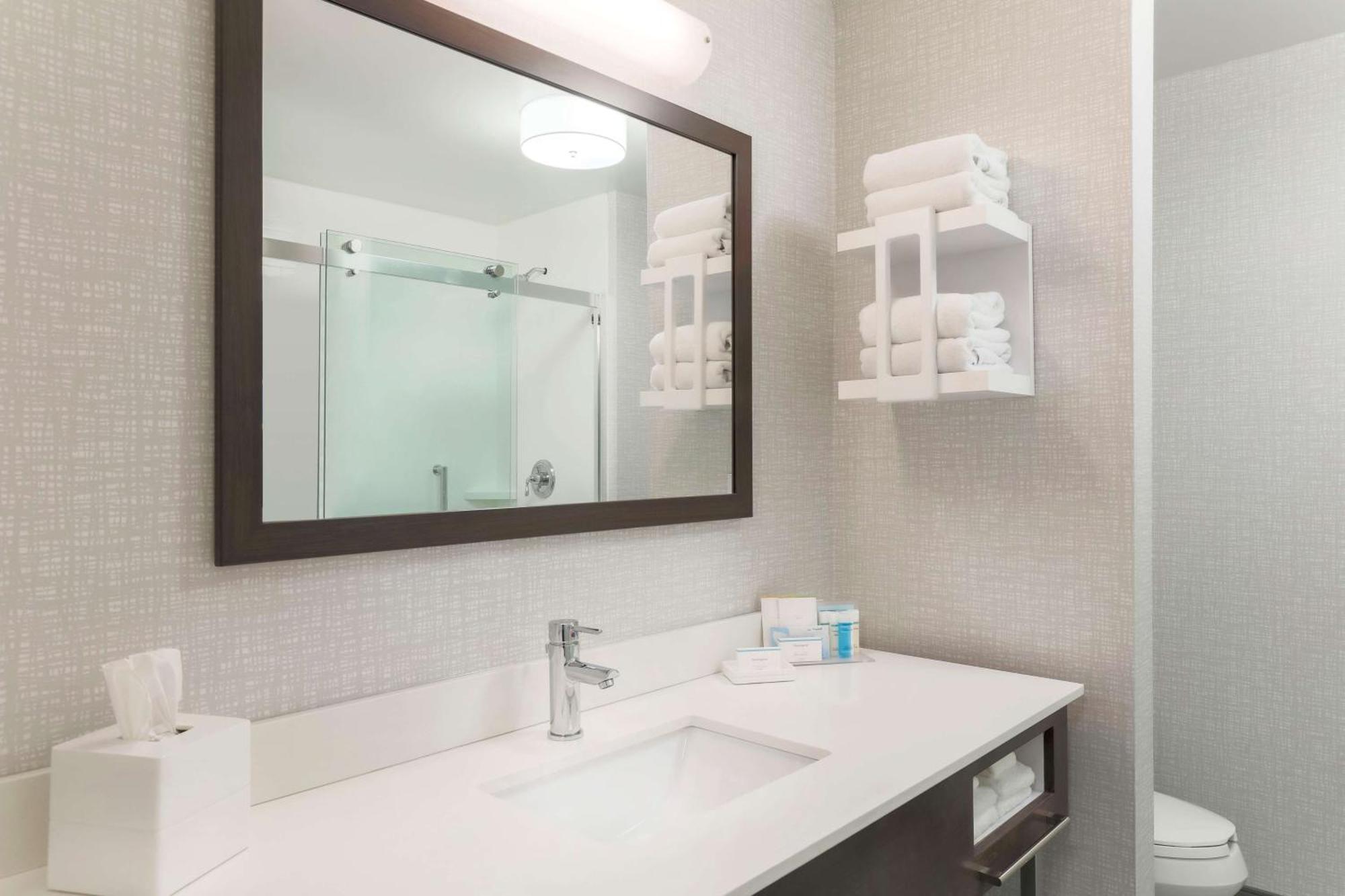 Hampton Inn & Suites Pittsburgh Downtown Zewnętrze zdjęcie