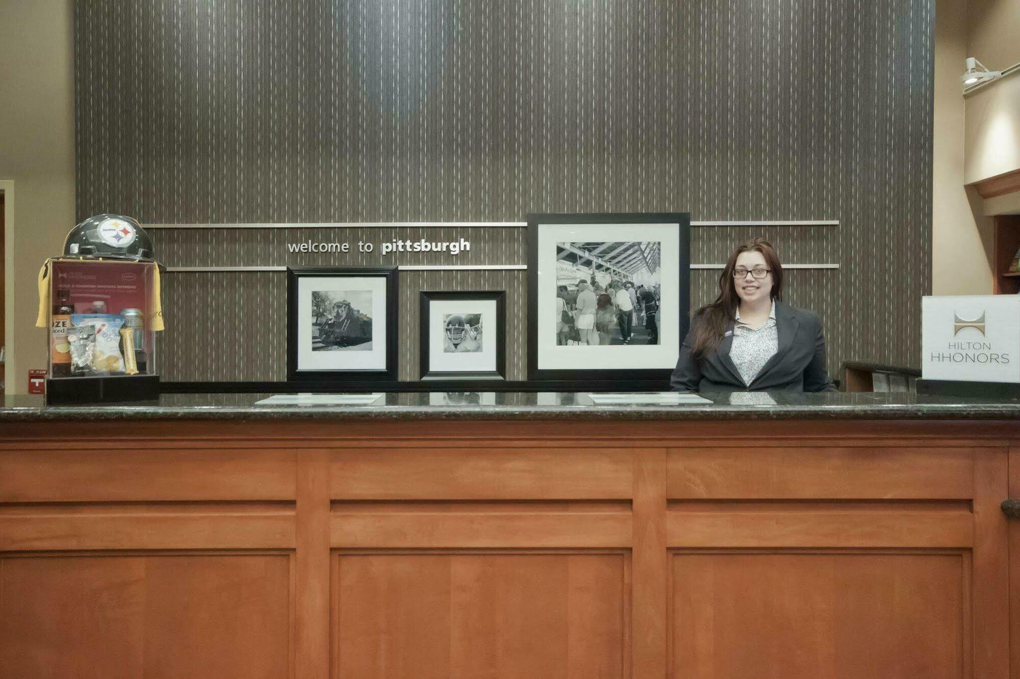Hampton Inn & Suites Pittsburgh Downtown Zewnętrze zdjęcie